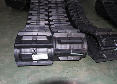 Следы/пусковые площадки черного цвета аграрные резиновые для частей машинного оборудования Кубота