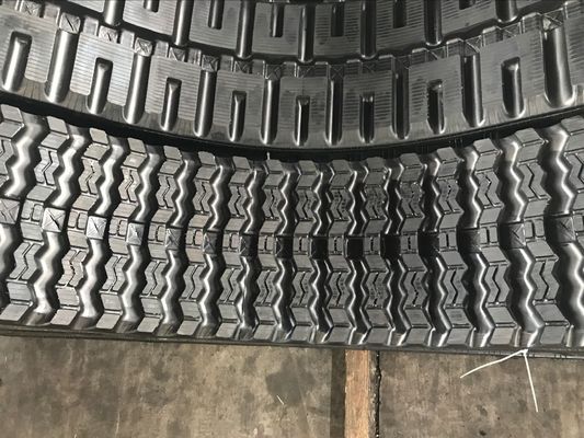 320x86x55/400x86x55/450x86x55 Зигзаговый рисунок Скид Стерд Погрузчик Резиновый трек