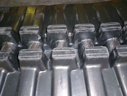 Резиновые колеса 450*71*82 для экскаваторов Резиновые колеса для экскаваторов 307C