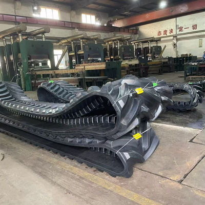 Резиновый трек для сельскохозяйственных тракторов 25" 30" 36" Ширина подходит для CAT Challenger 65 75 85 95 35 45 55 MT800 MT700 John Deere 8000T 8 RT 8RX 9RX CNH STX Quadtra Magnum Rowtrac Claas Lexion Vector Delta