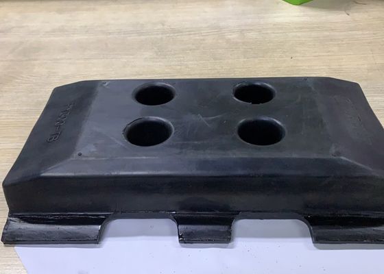 след машины S1800 Paver 300mm резиновый прокладывает для ботинка следа